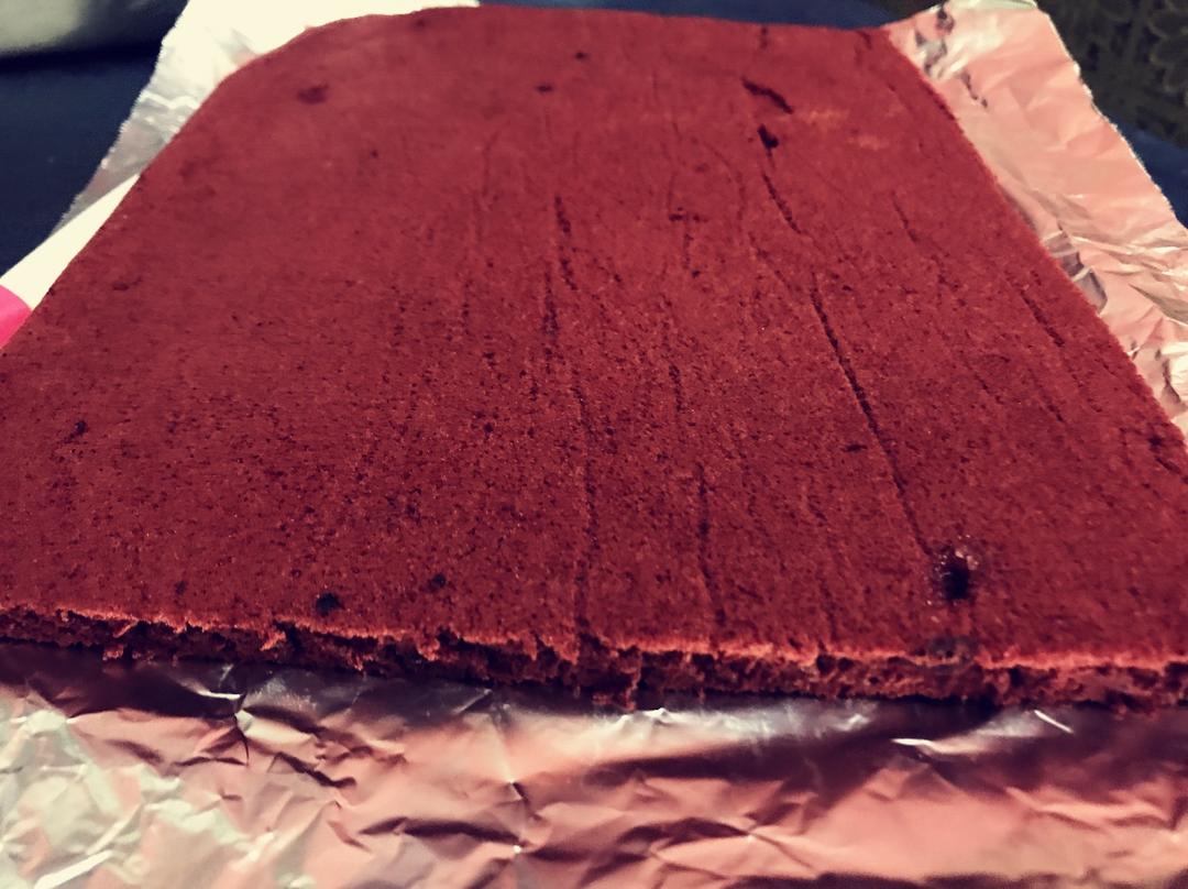 红丝绒蛋糕卷