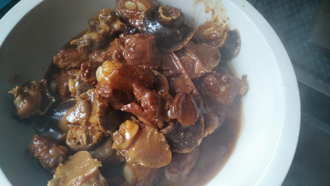 海螺头红烧脆骨