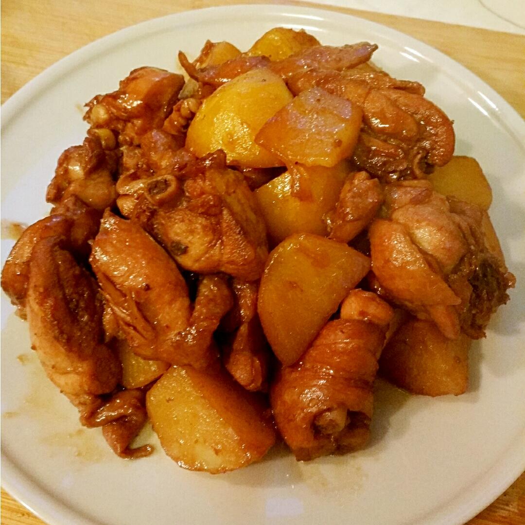 香水百合_做的红烧土豆炖鸡腿
