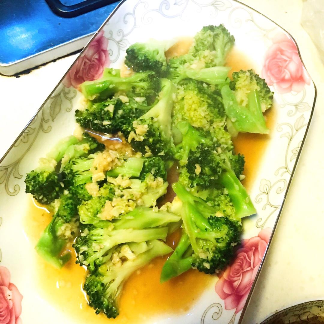 蚝油蒜蓉西兰花