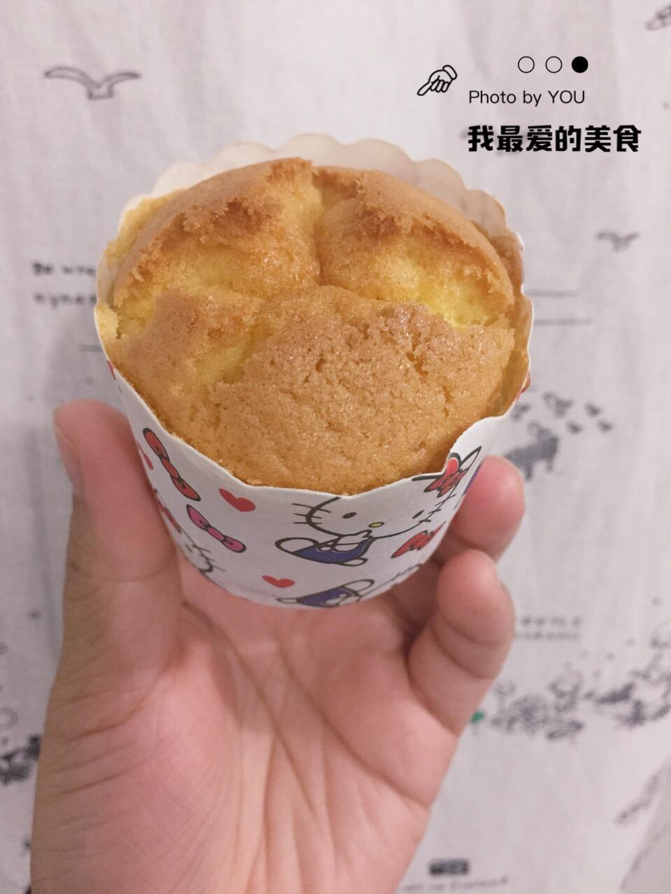 海绵纸杯蛋糕