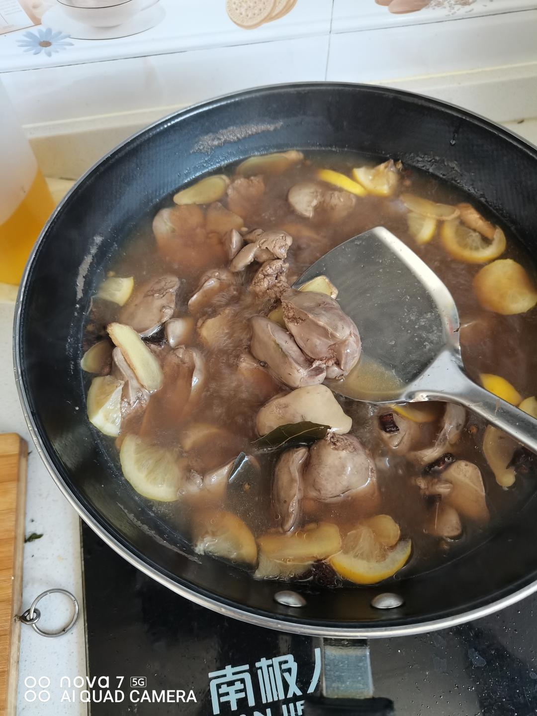 嫩卤鸡肝