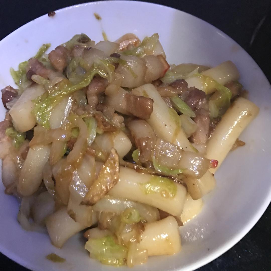 天天天蓝102做的黄芽菜肉丝炒年糕