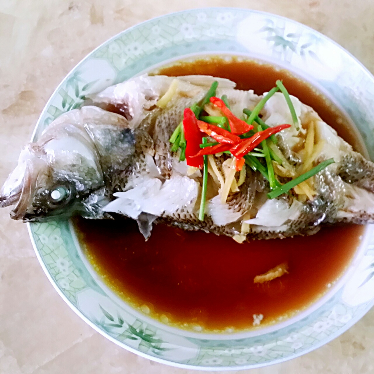 清蒸鲈鱼