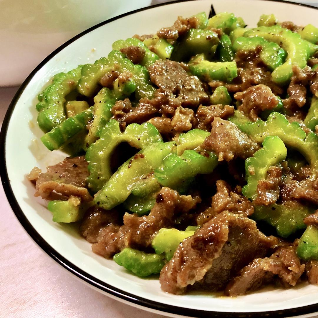 耗油苦瓜炒牛肉