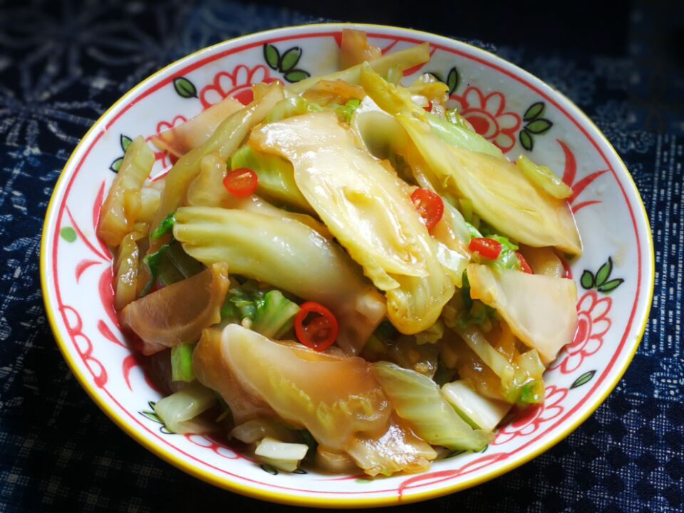 冬令鲜蔬简单炒，美味食补两不误丨辣炒芥菜心·圆满素食的做法