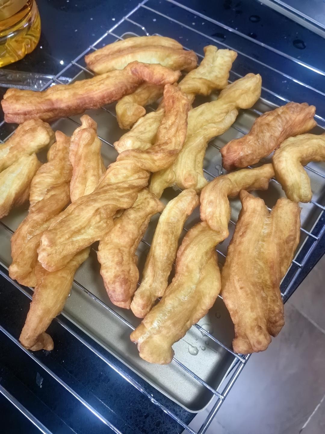 空心大油条（酥香可口，好看好吃）