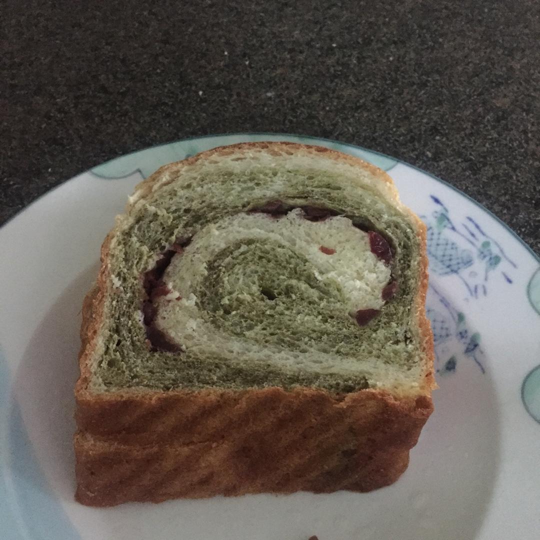 抹茶蜜豆吐司