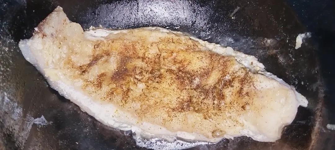 香煎巴沙鱼（龙利鱼）