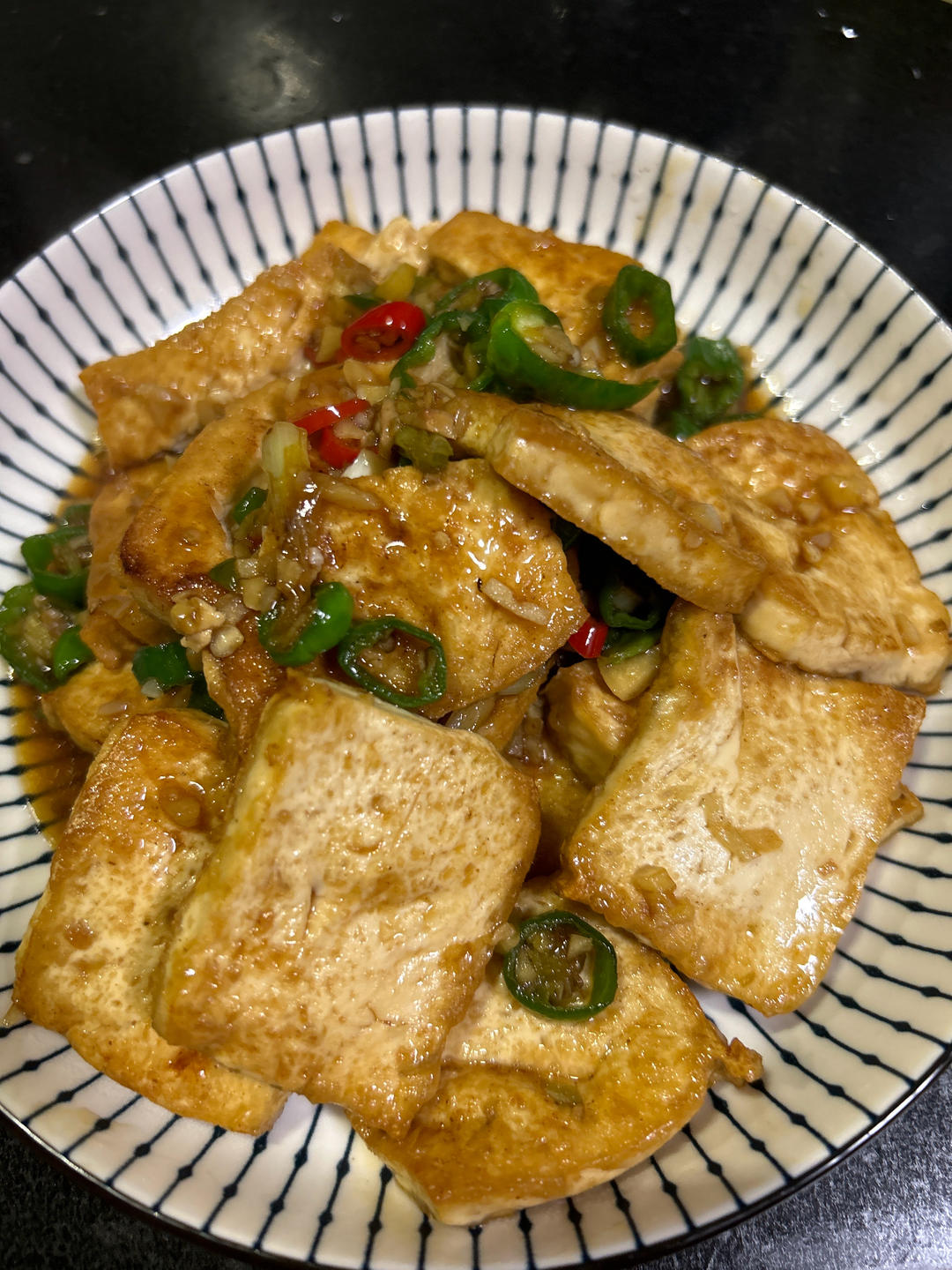 让家人一口气吃下两碗饭的香煎豆腐