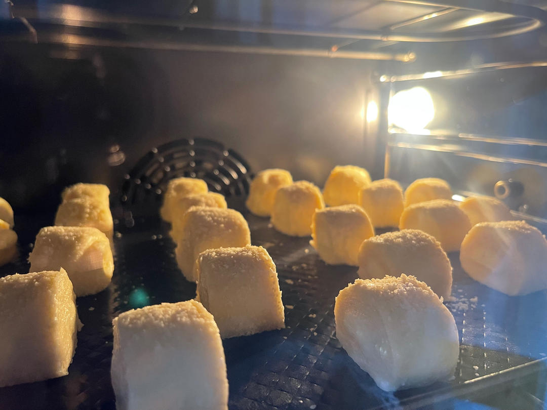 一口奶油芝士小可爱