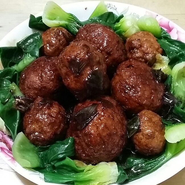 真心riri做的红烧狮子头