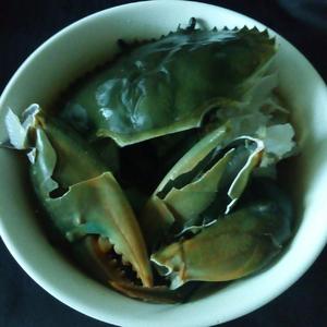 螃蟹or海虾豆腐煲的做法 步骤1