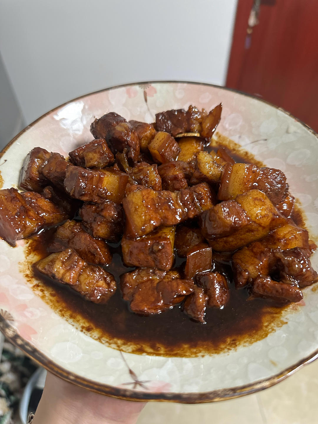 不焯水不放油的家常红烧肉