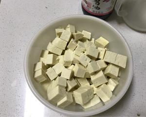 花蛤大葱烧豆腐的做法 步骤2