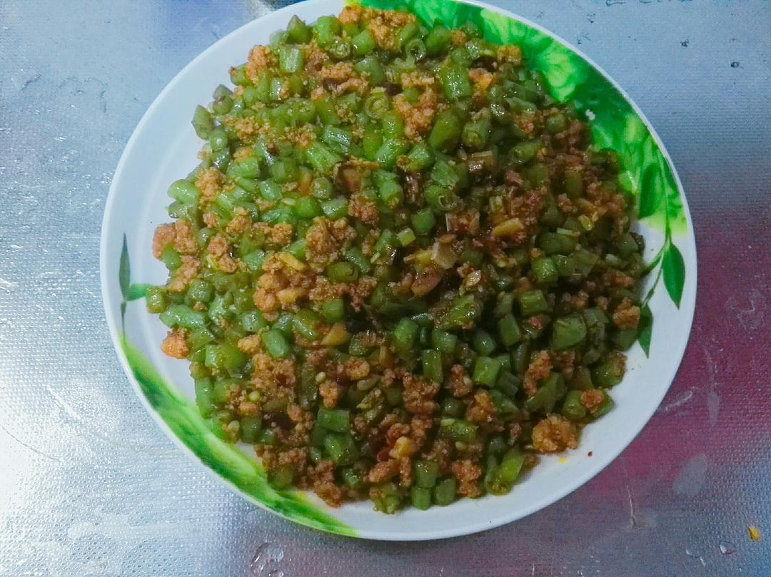 肉沫豆角下饭菜