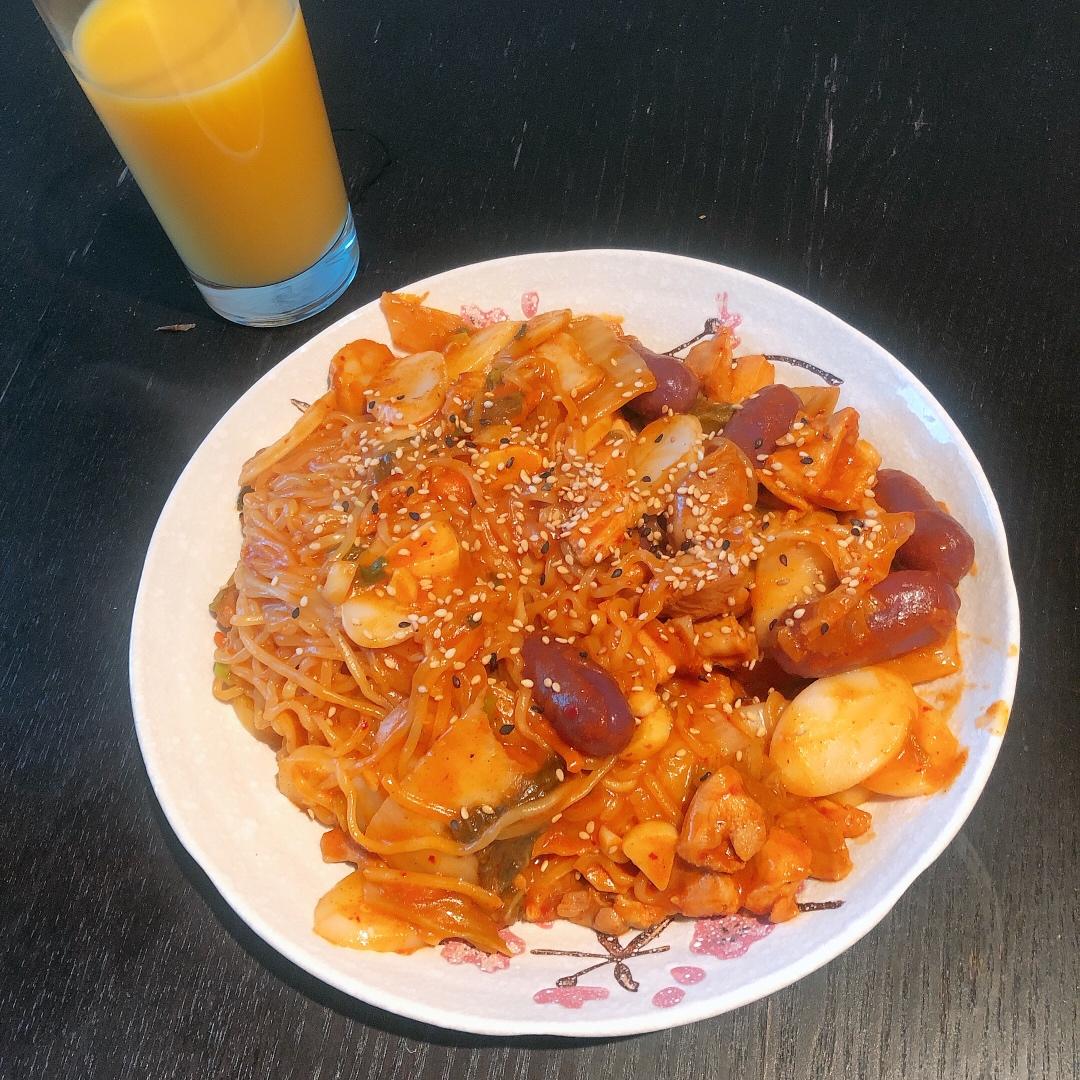 韩式辣炒年糕（or网红芝士套路之芝心年糕）