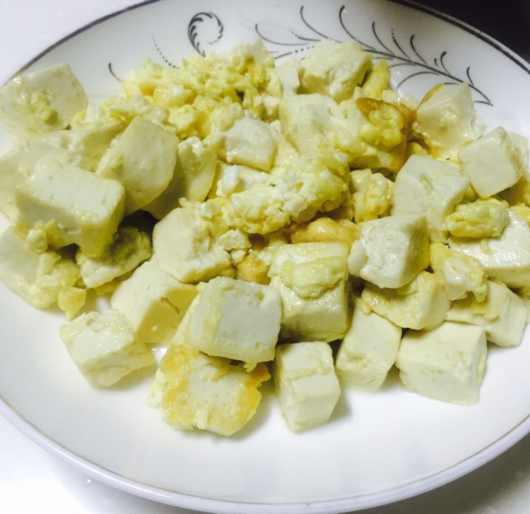 蛋包豆腐丁
