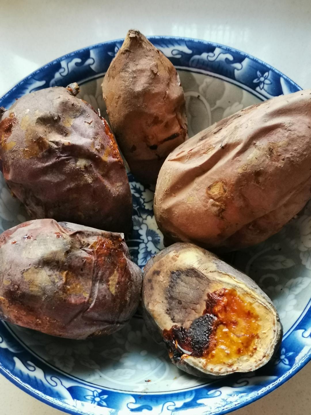 【糯唧唧的烤红薯】糖油四溢皮肉分离外糯里嫩吸溜着吃！