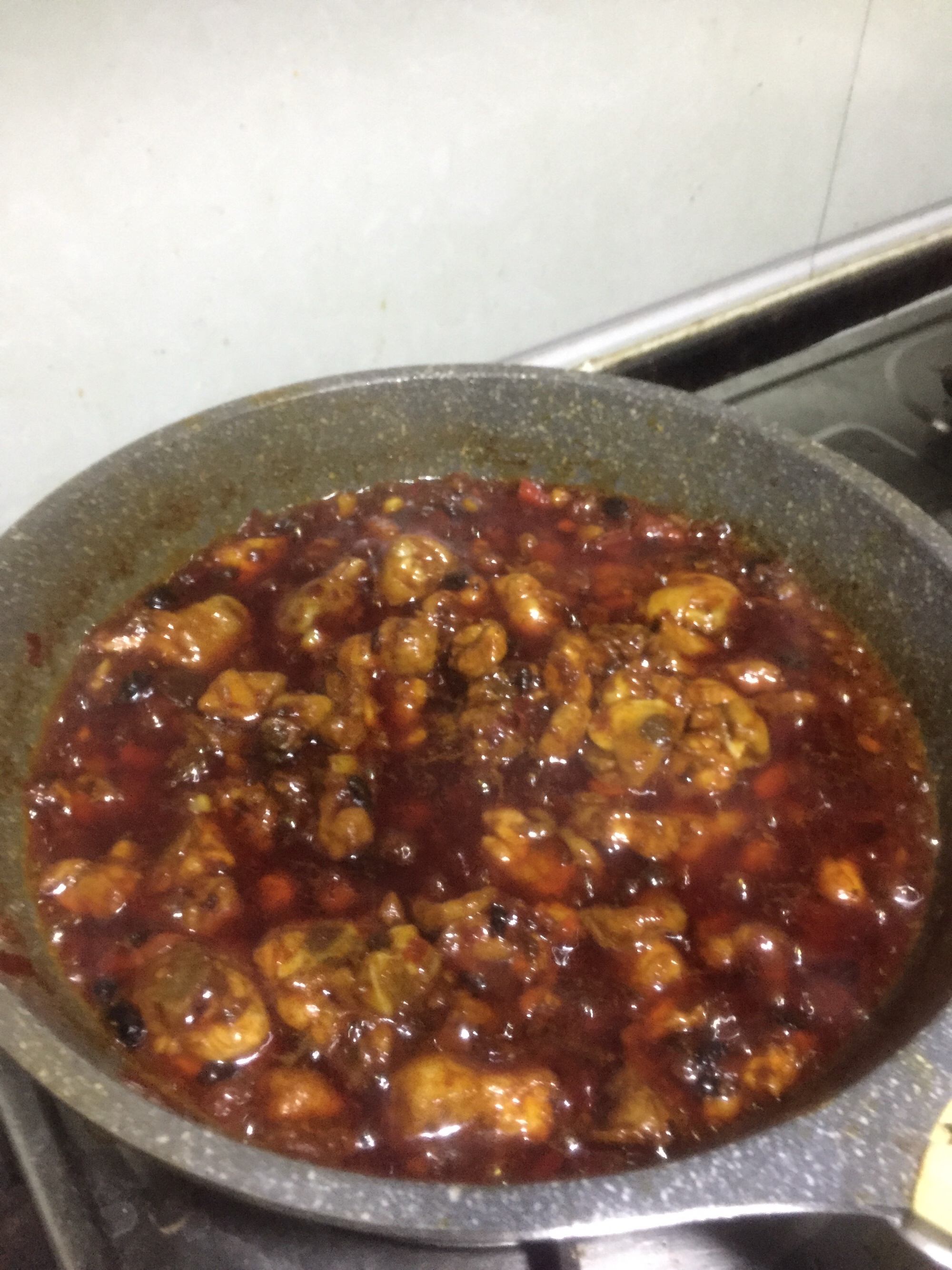 自制：广东茂名特色小吃沙煲粉的辣鸡的做法