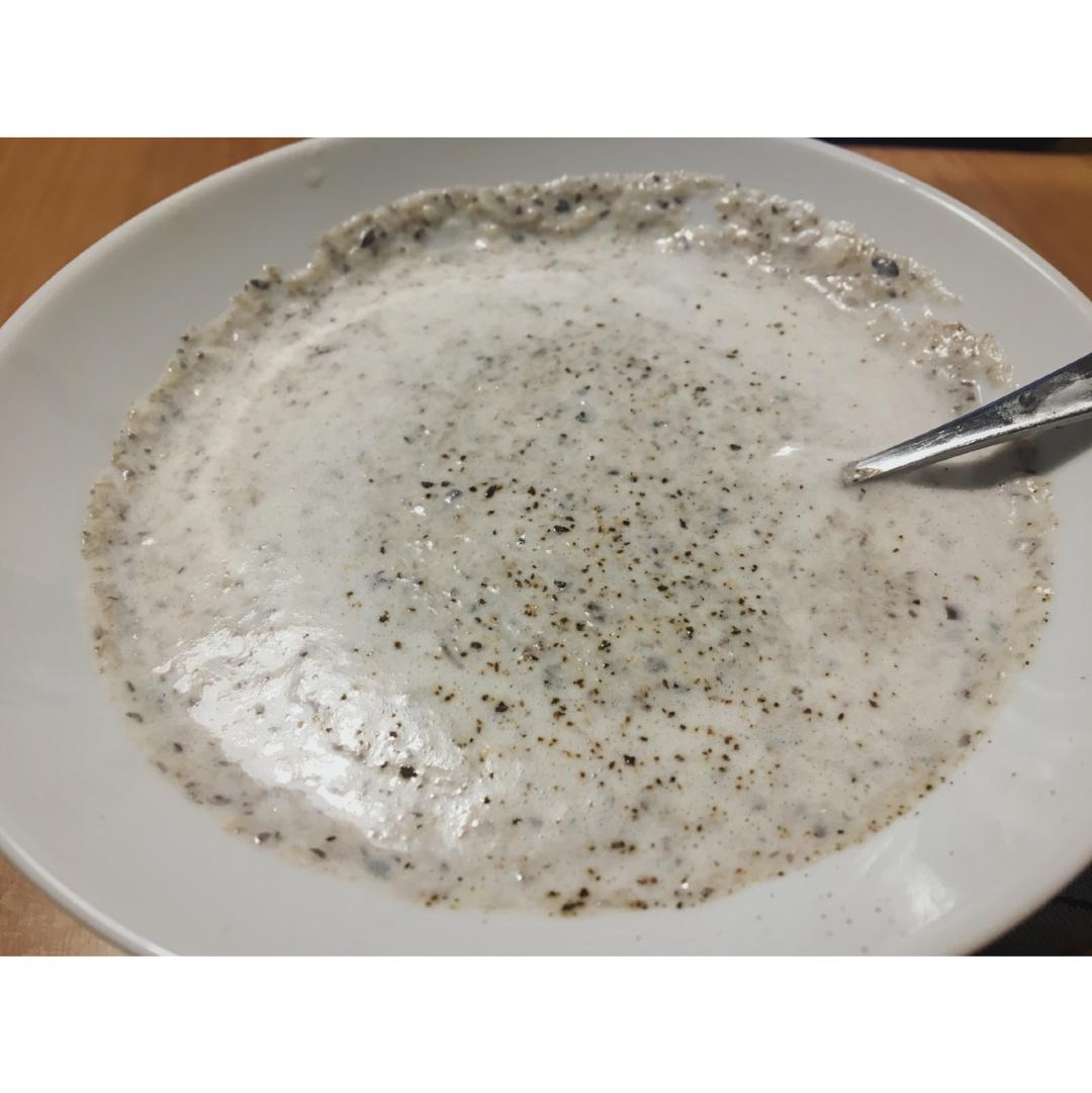 奶油蘑菇浓汤 Cream of Mushroom Soup