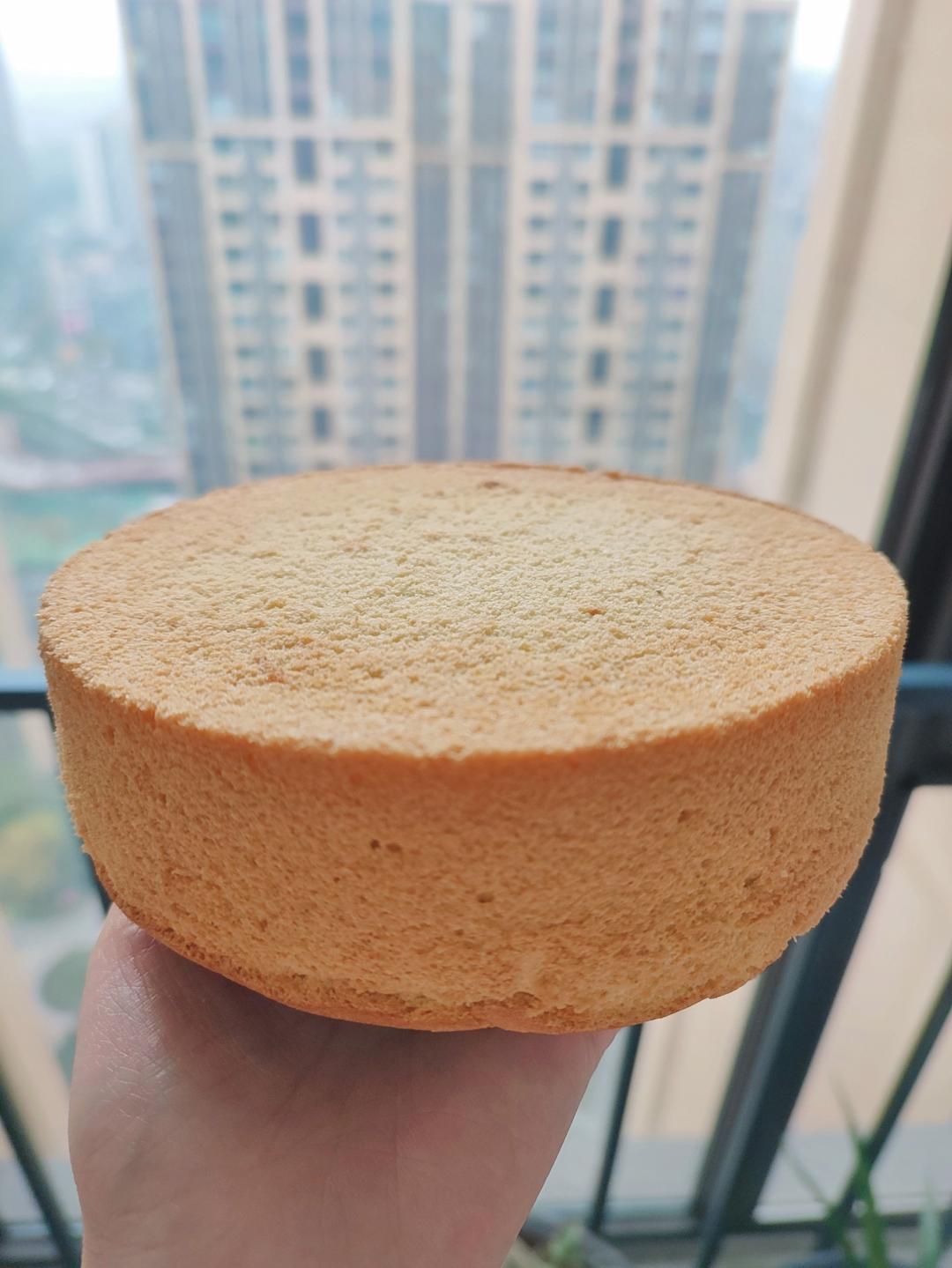 速看！2蛋6寸戚风蛋糕少油少糖/爬的高/气孔丰富大小不一/不塌陷回缩收腰～超级柔软（附8寸配方）
