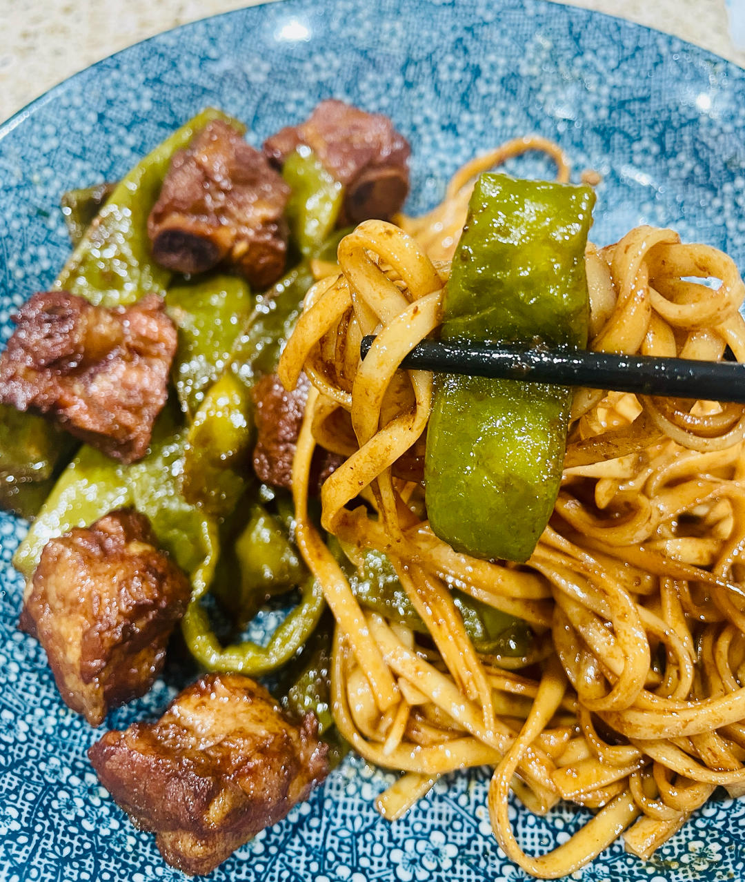 东北四大炖的排骨炖豆角