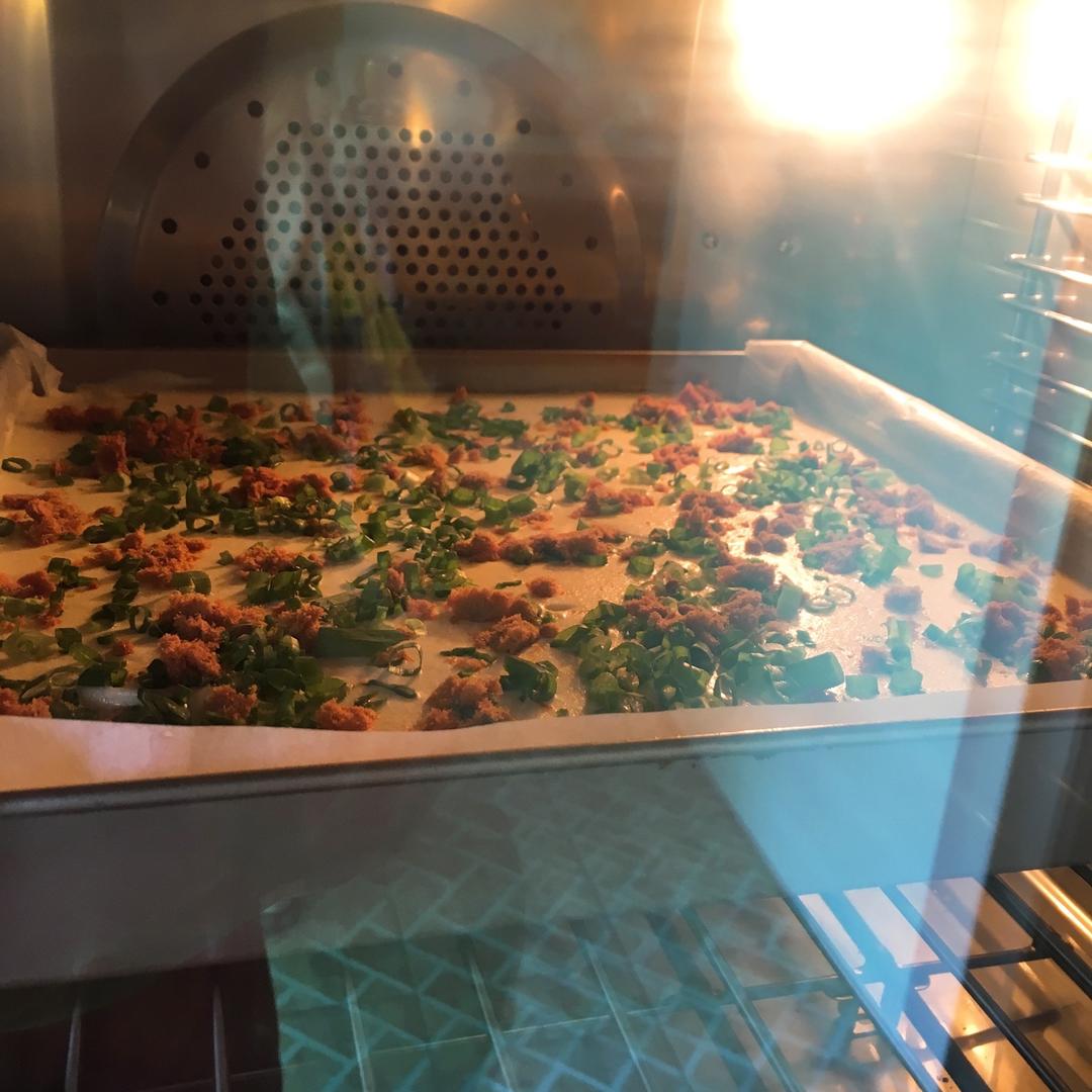 香葱肉松肥蛋糕卷～