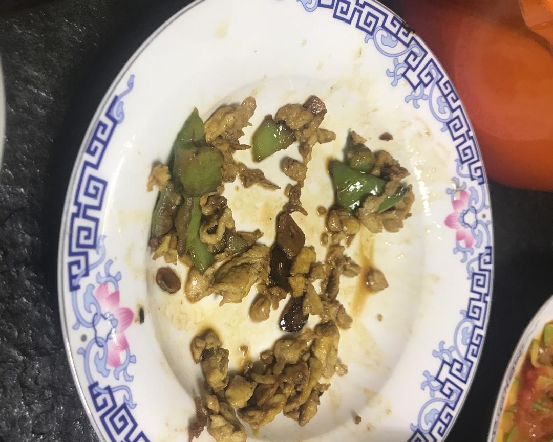 青椒炒鸡蛋的做法