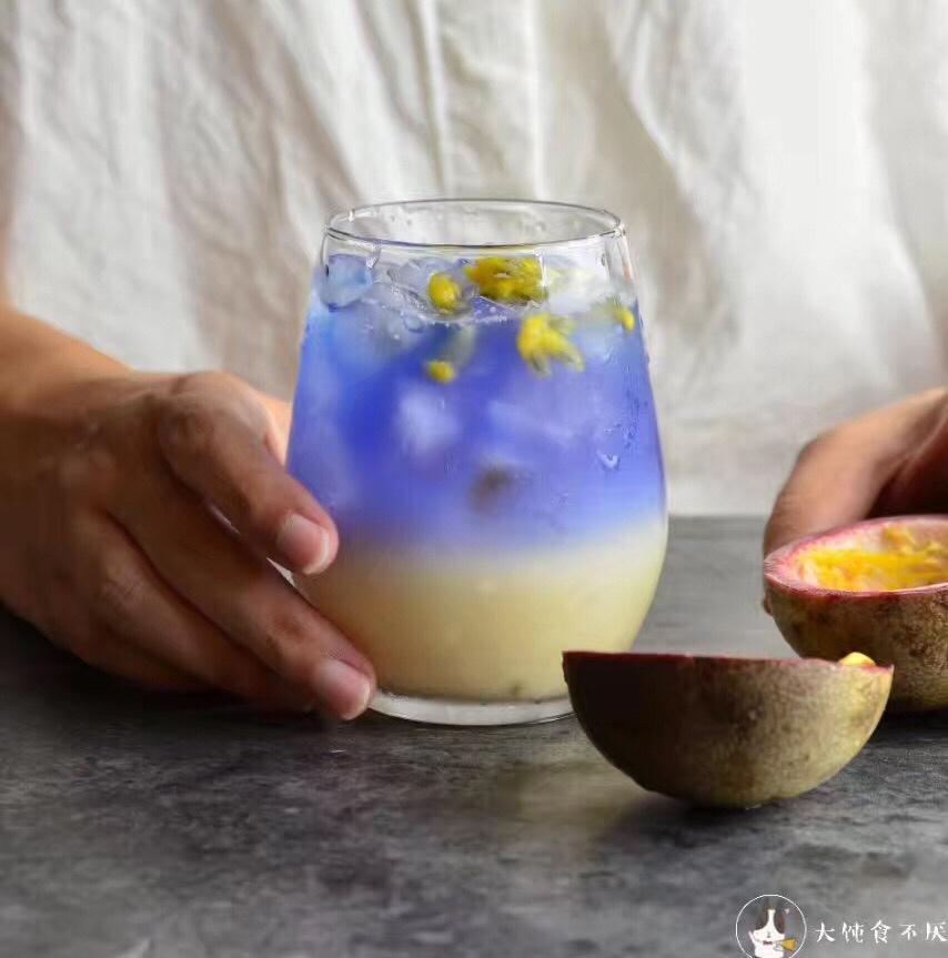 【银河】蝶豆花百香果养乐多饮