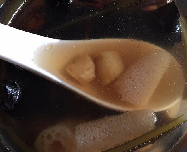海带瑶柱竹荪汤的做法