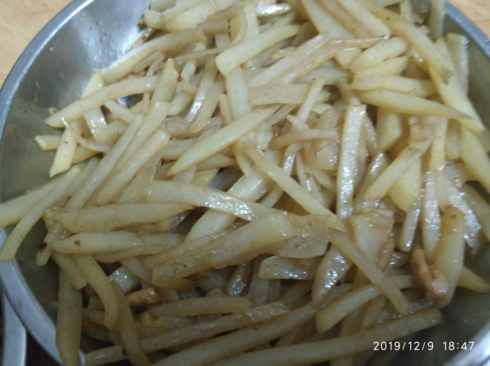 土豆丝炒肉肉