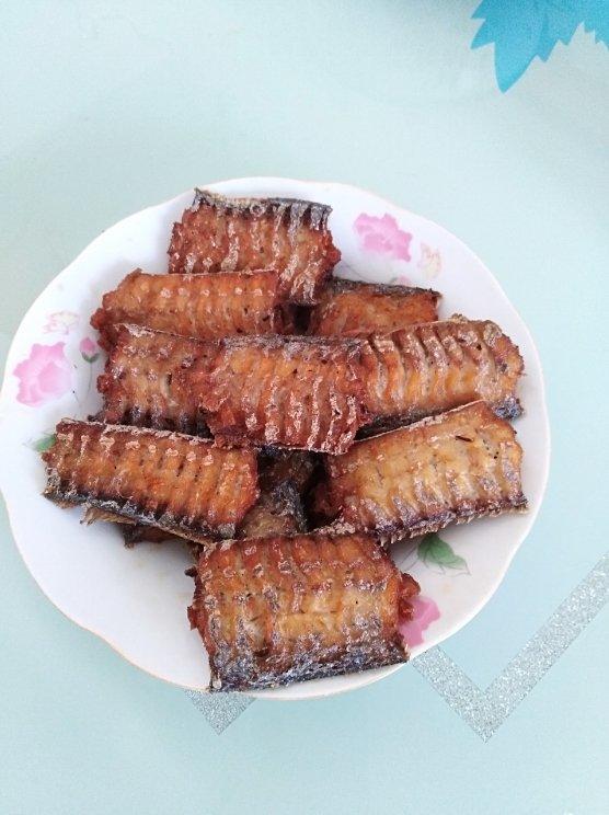 酥酥斑马纹带鱼（香酥椒盐炸带鱼）