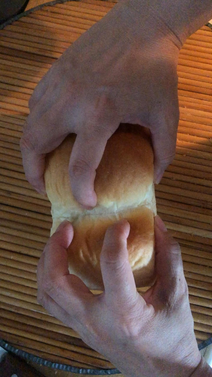 最好吃的牛奶吐司妃娟的100%中种北海道牛奶吐司奶油吐司