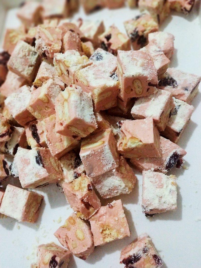 风靡吃货圈的雪花酥