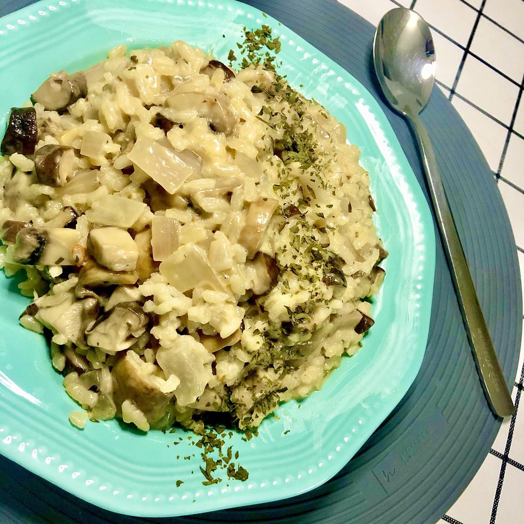 乳素Risotto （意式调味饭），好吃到停不下来！！！的做法