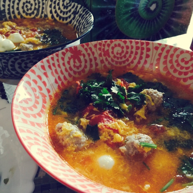 蕃茄丸子汤。