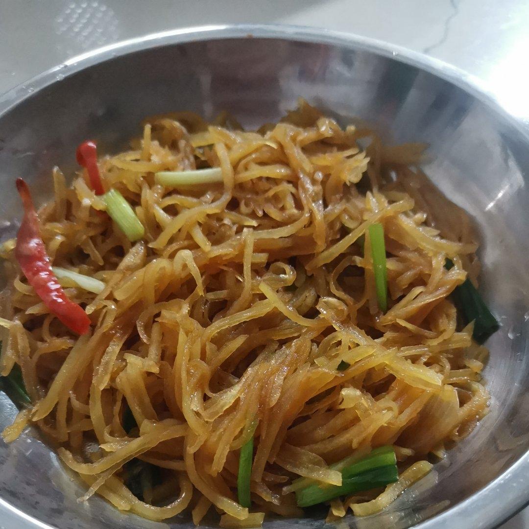 酸辣土豆丝的家常做法 超级下饭