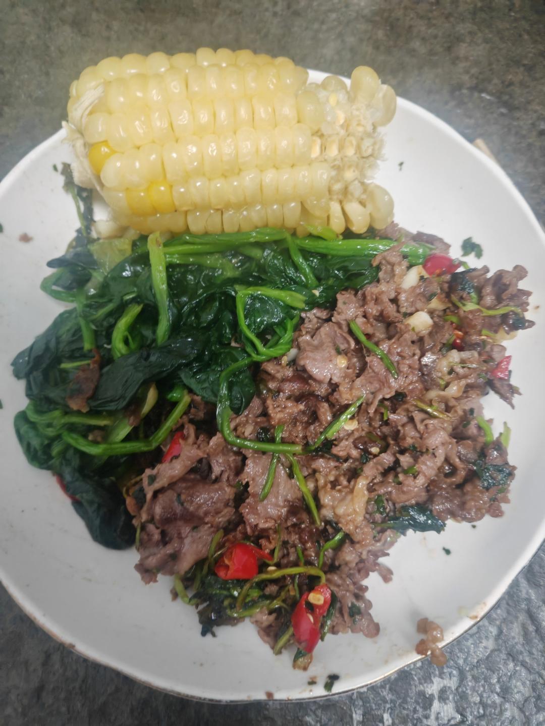小炒牛肉