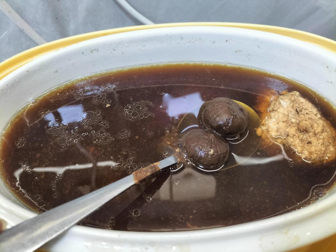 新汤谱！没想到这个还能这么炖！🤔春咳哮喘推荐！黑蒜陈皮排骨汤！