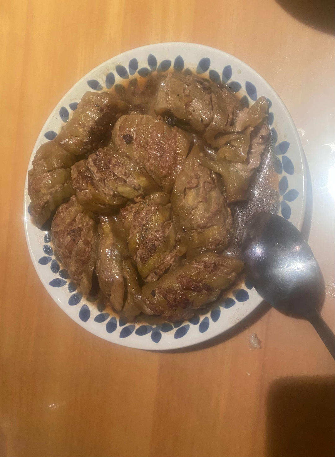 浇汁肉酿茄子