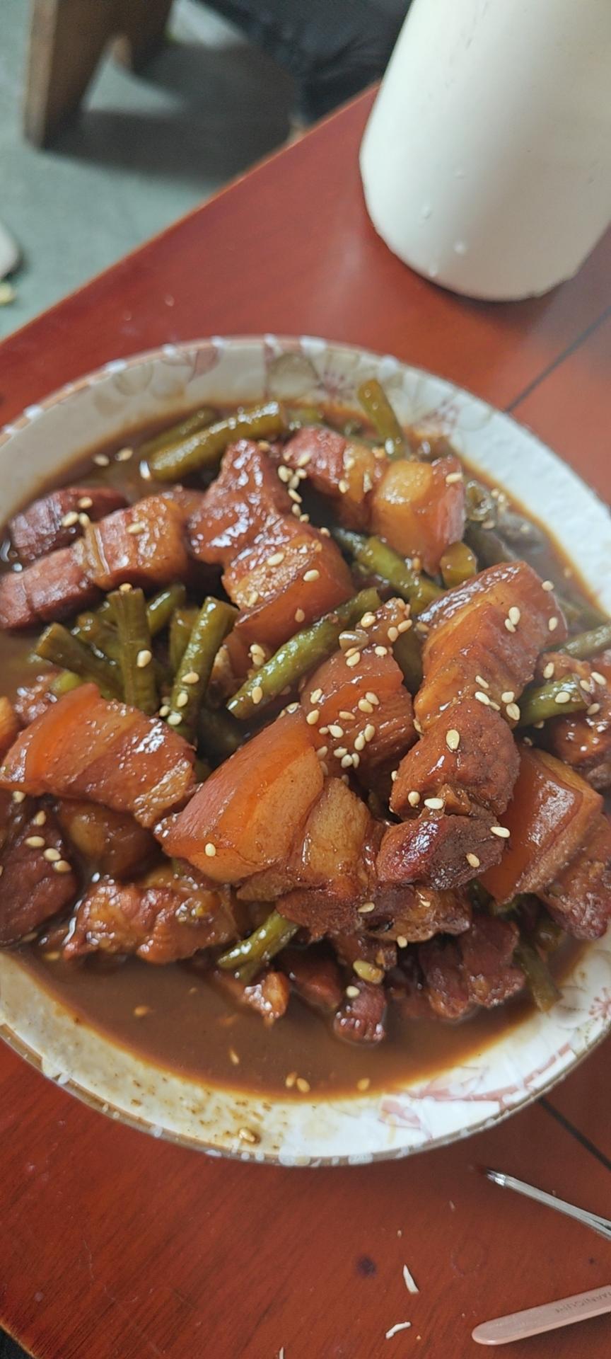 不焯水不放油的家常红烧肉