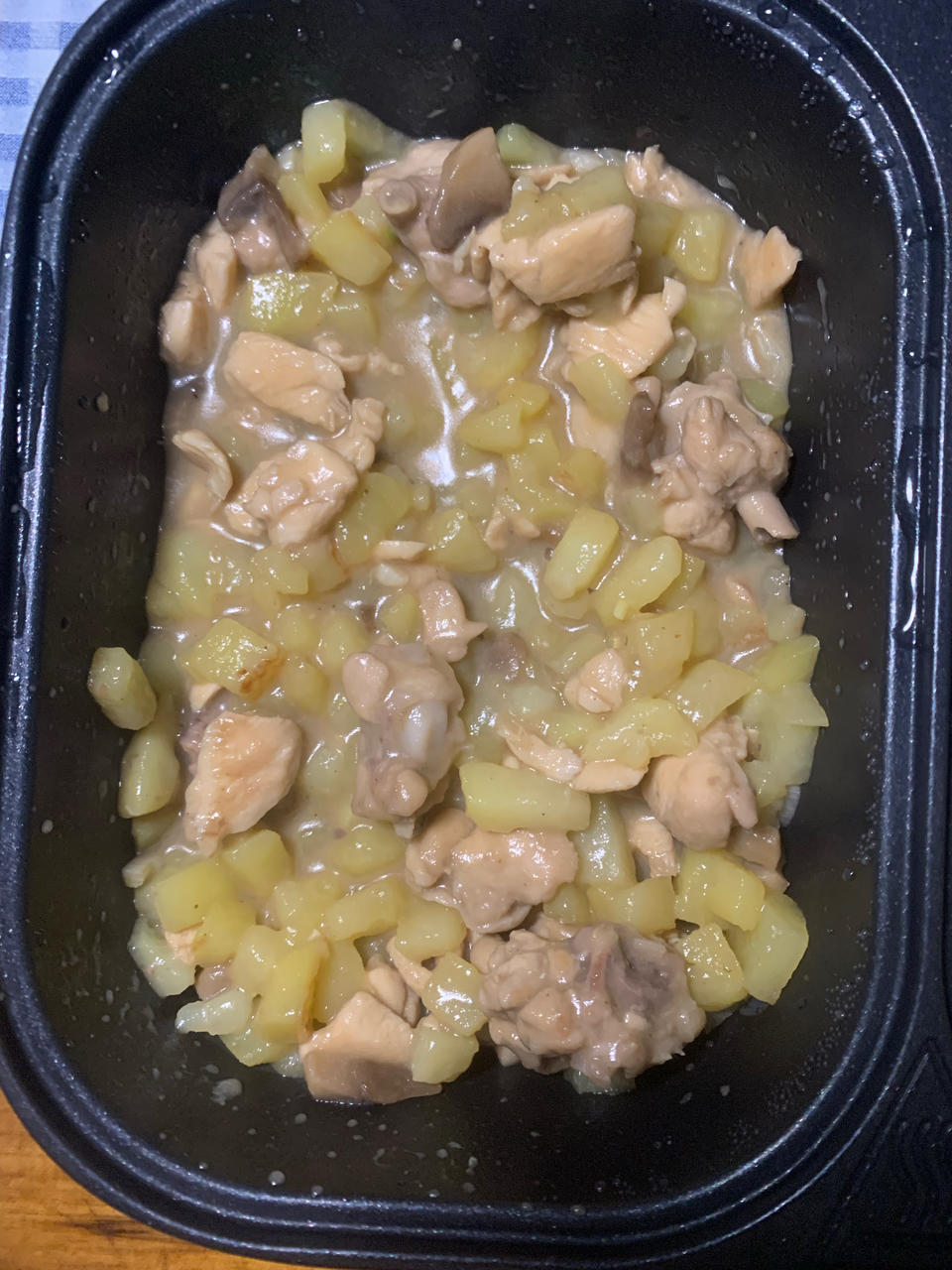 👩‍🍳  家常菜  鸡肉炖土豆