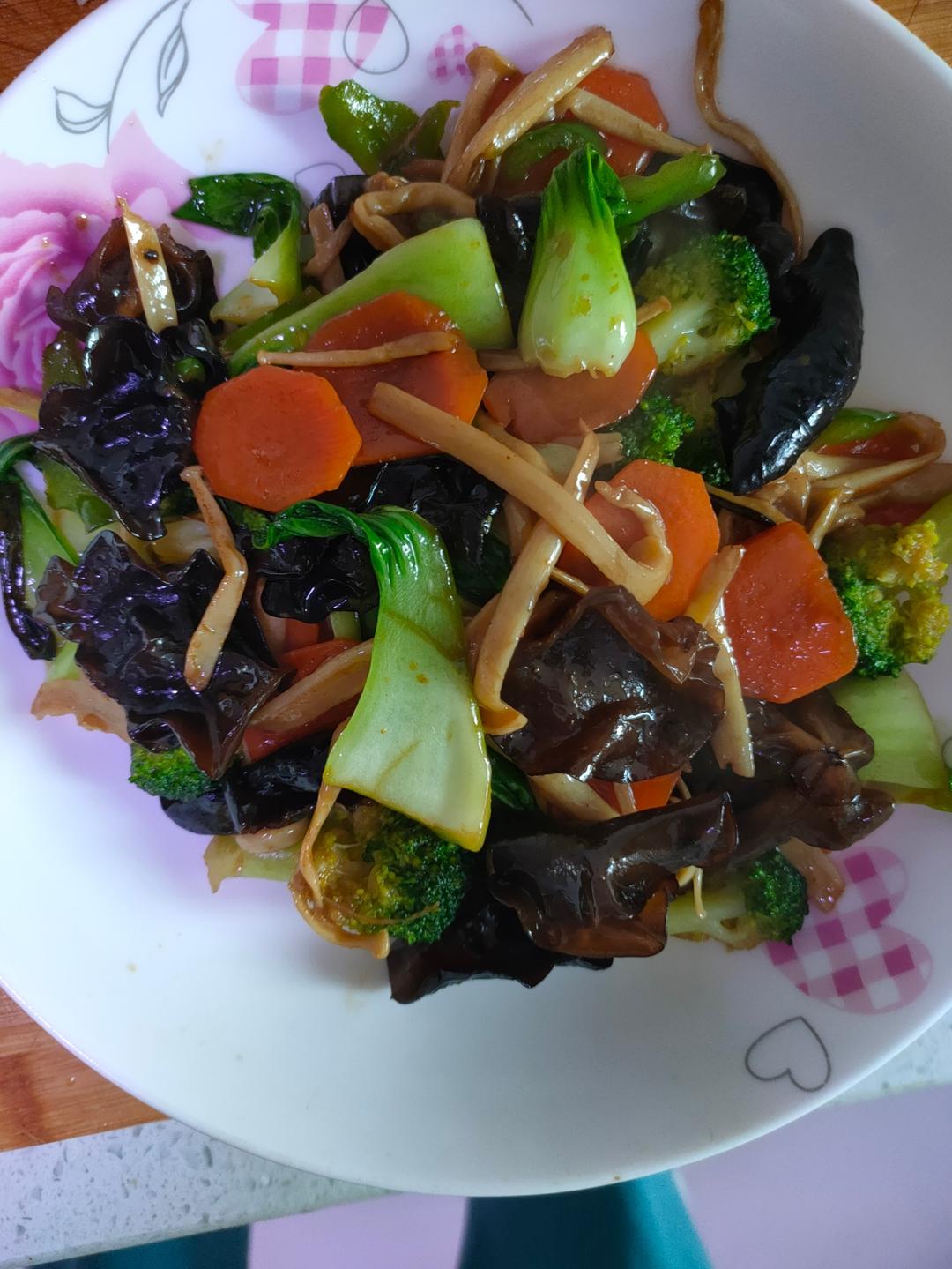 比海鲜还有味道的素炒海鲜菇