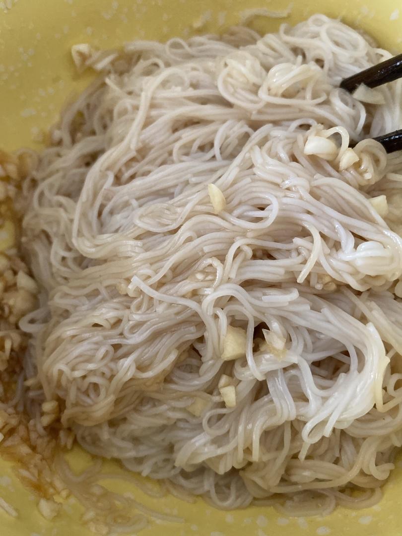 蒜面条