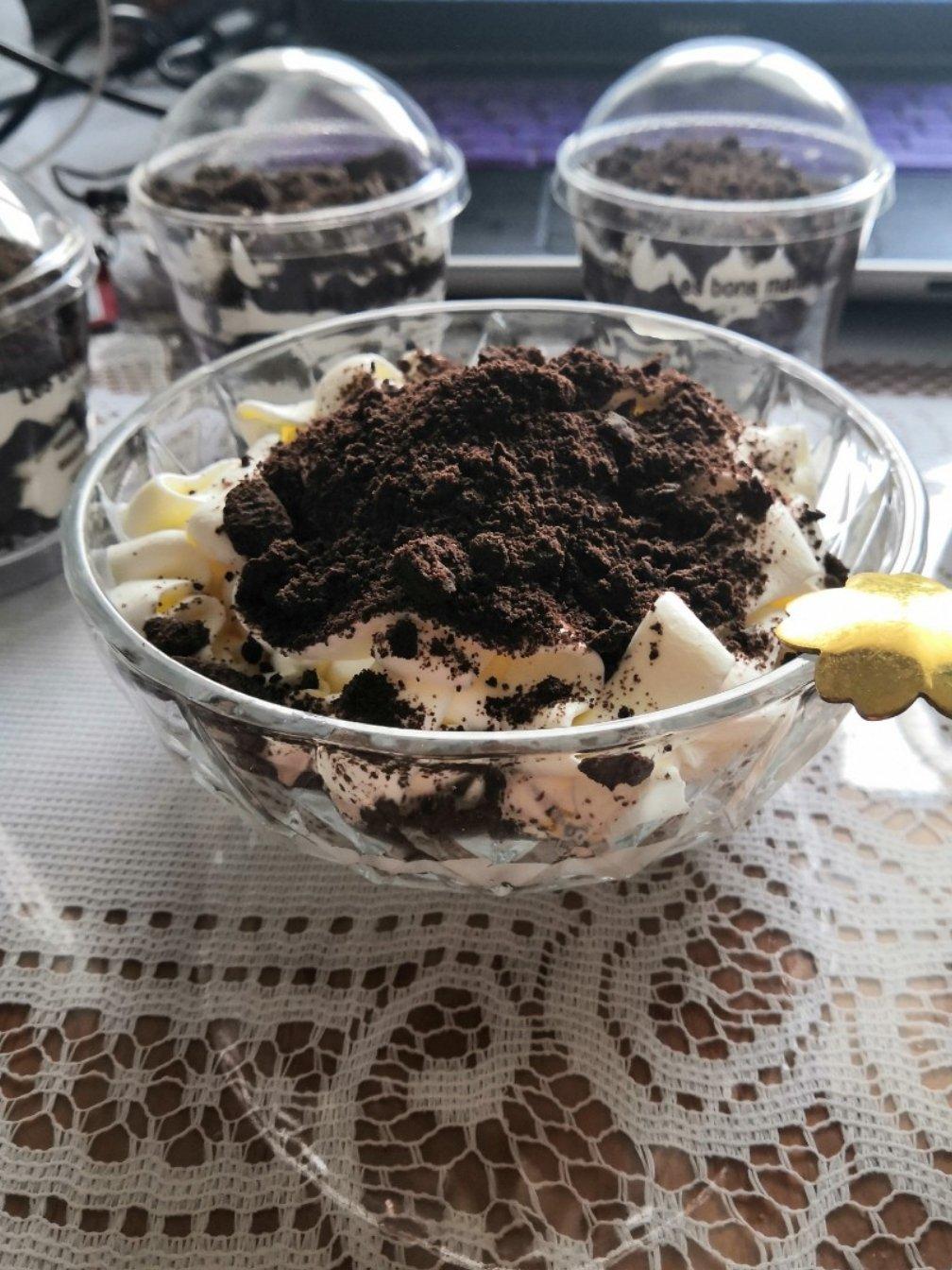 两种口味的木糠杯