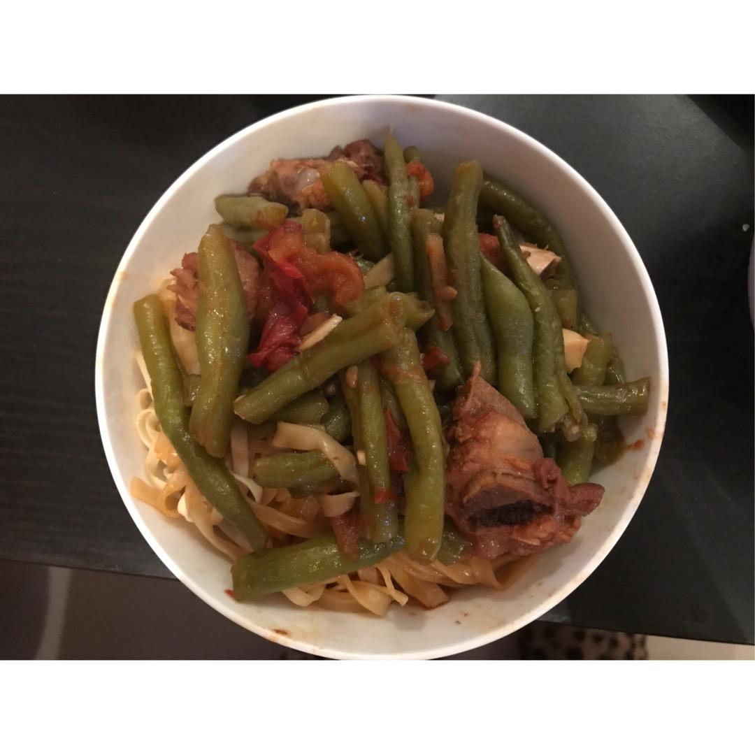 豆角焖面