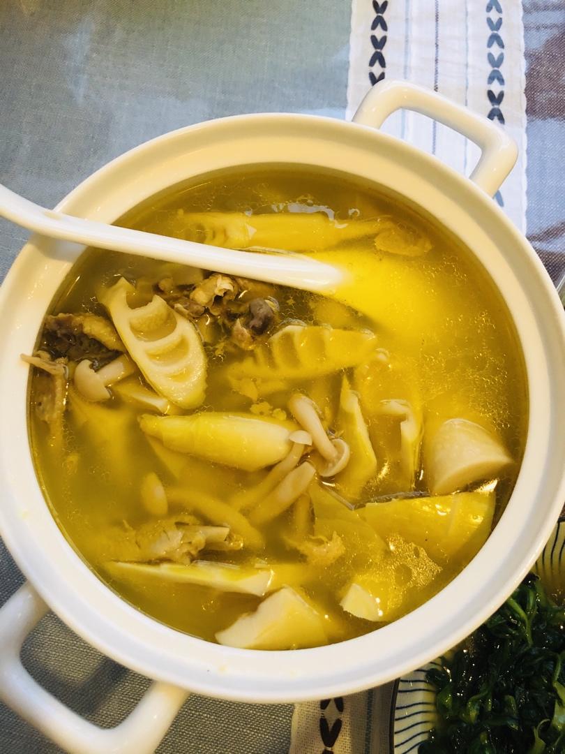竹笋鸡汤