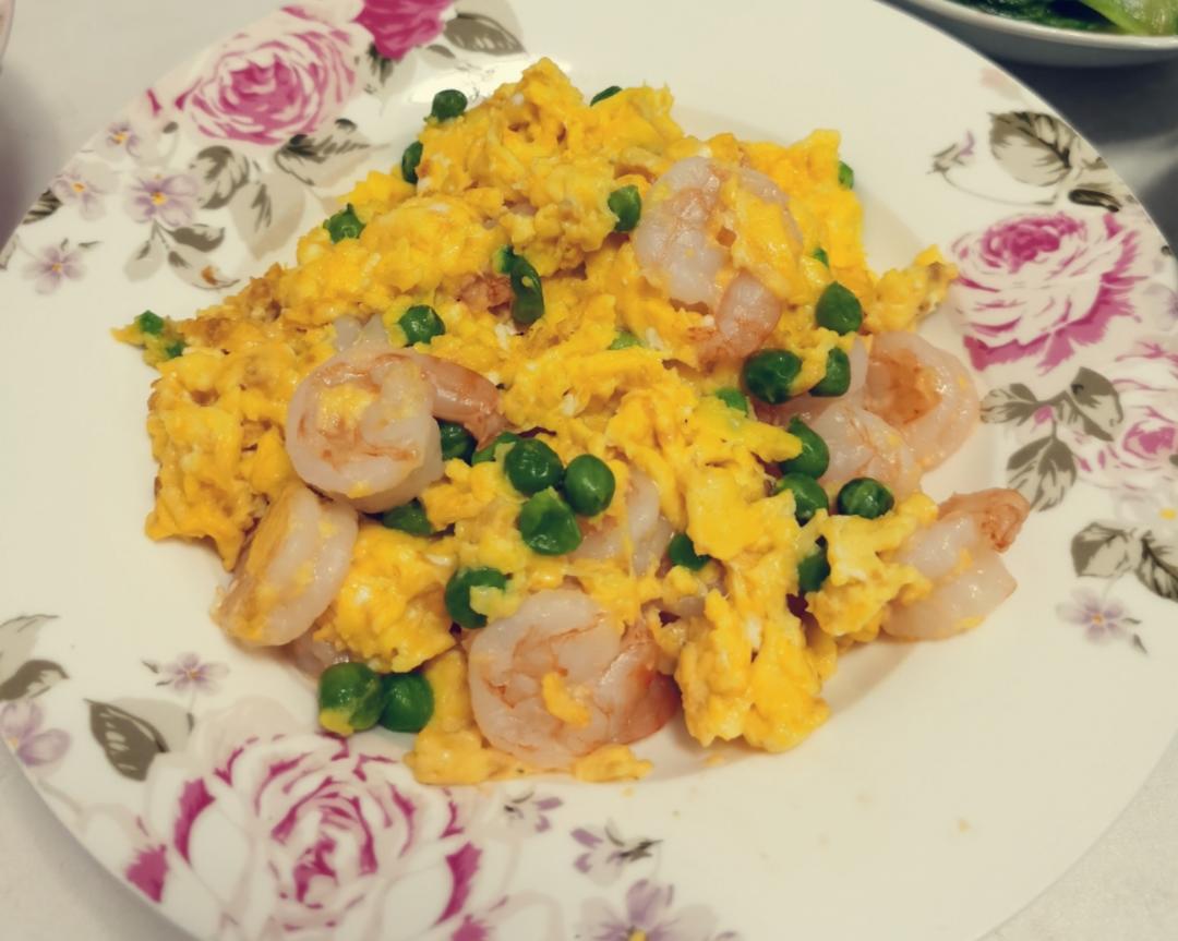 滑蛋虾仁的做法