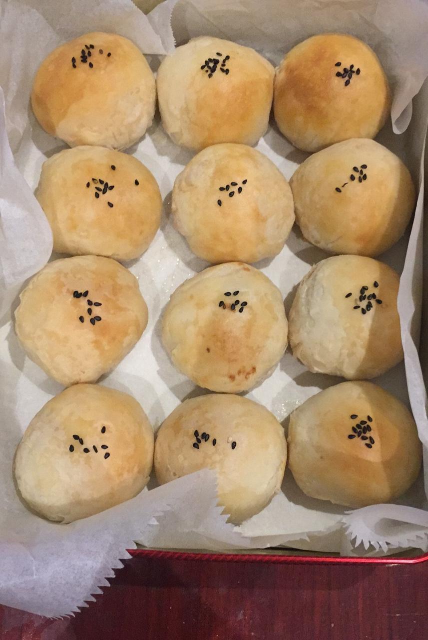 白酥皮云腿月饼